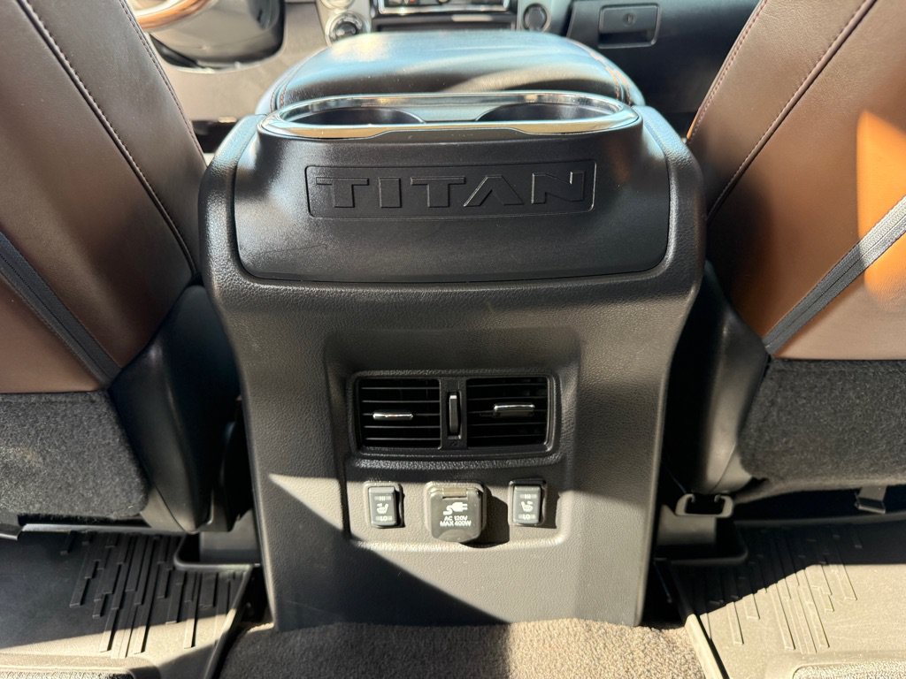 Used 2018 Nissan Titan Platinum Reserve w/ Platinum Utility Package AWD/4WD image 21