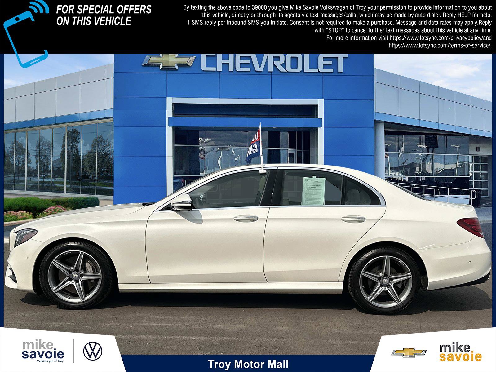 Used 2017 Mercedes-Benz E 300 4MATIC image 2