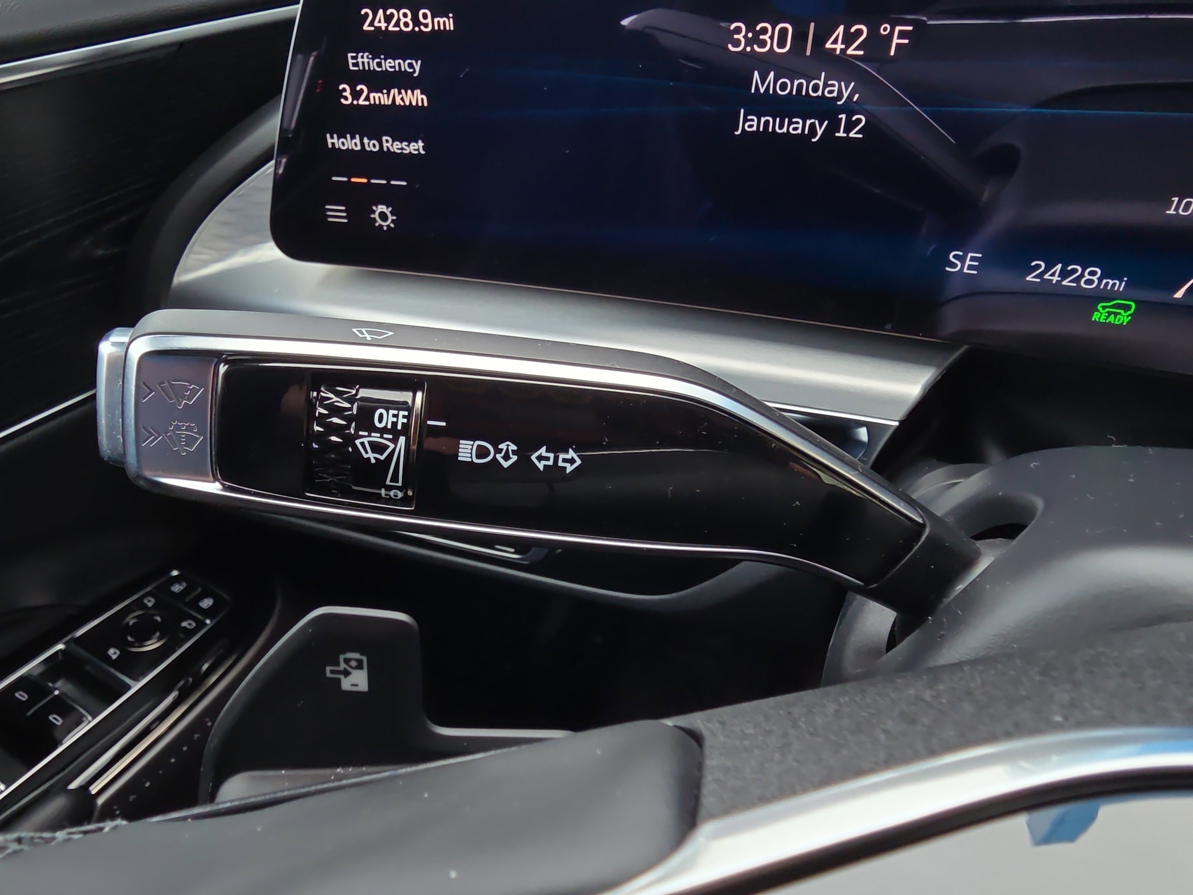 Used 2025 Cadillac Lyriq Sport image 20