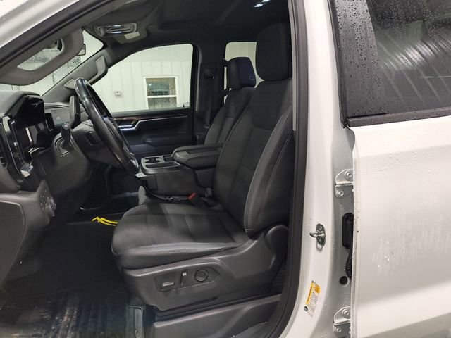 Used 2024 Chevrolet Silverado 1500 LT AWD/4WD image 16