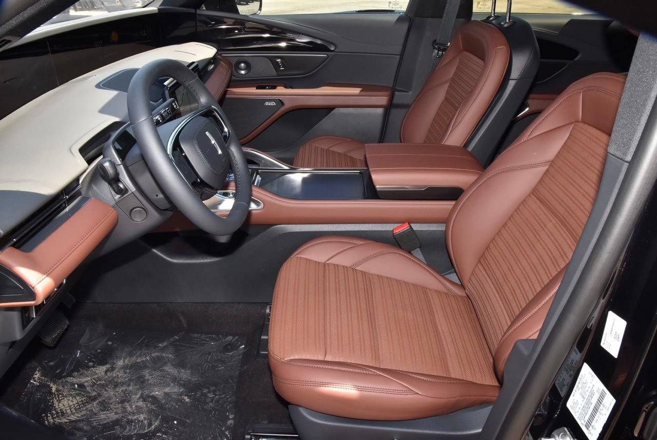New 2026 Lincoln Nautilus Reserve w/ Jet Appearance Package AWD/4WD image 19