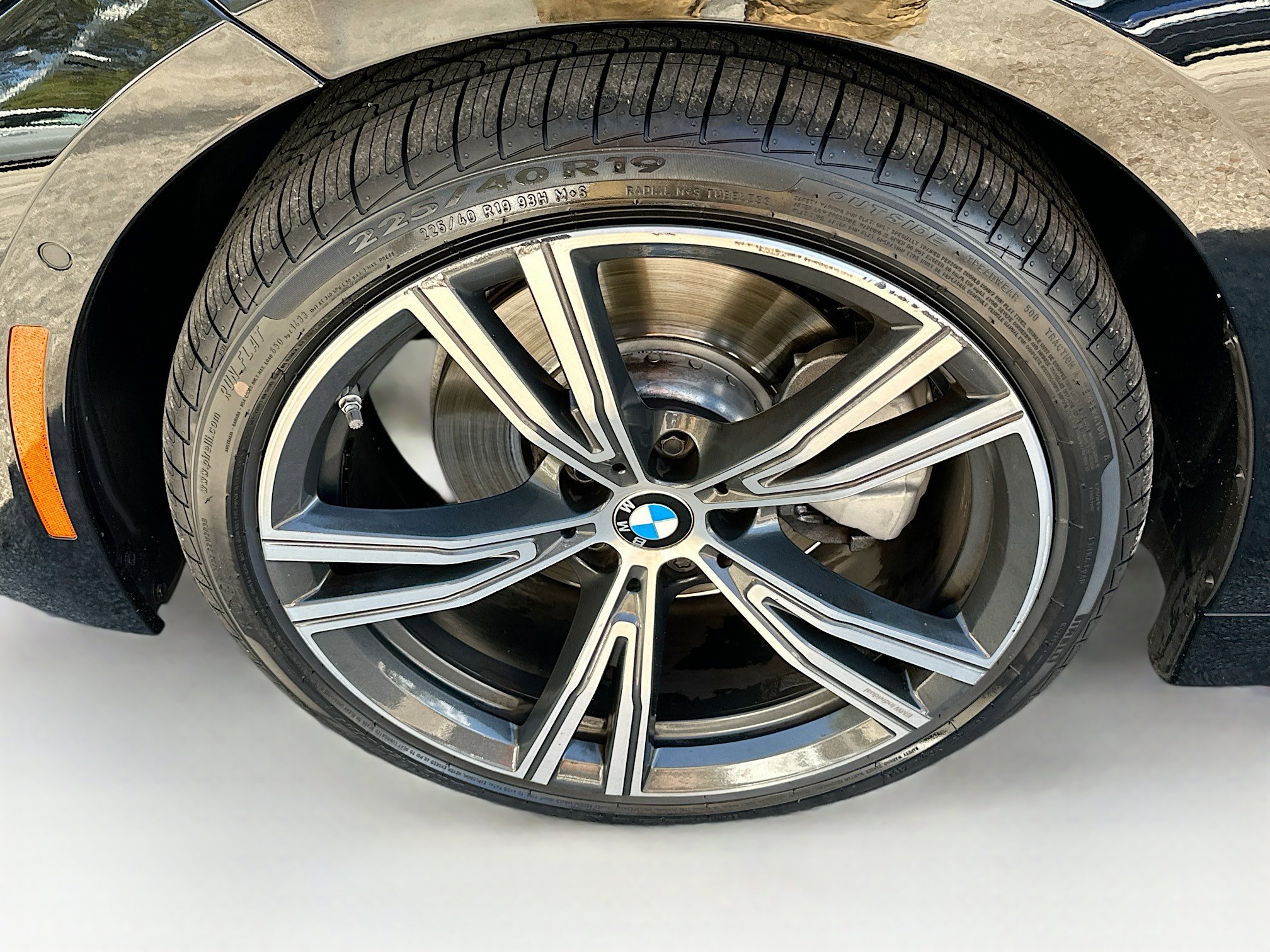 Used 2022 BMW 330i Sedan w/ Driving Assistance Package image 33