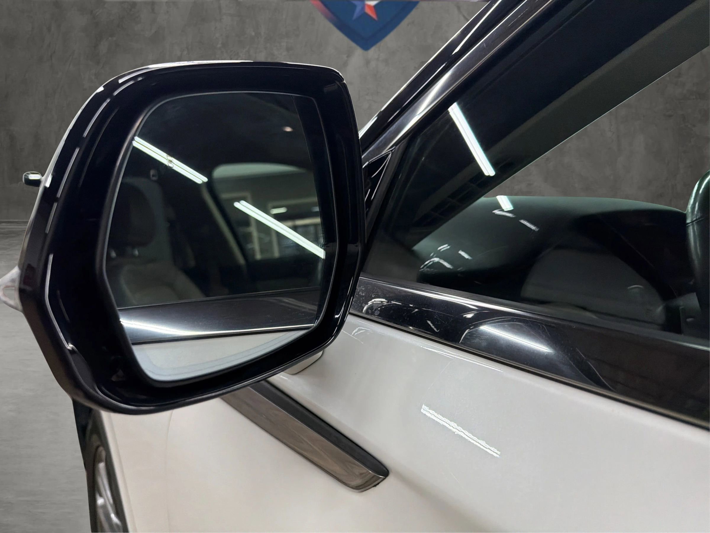 Used 2021 Lincoln Aviator AWD w/ Elements Package image 19