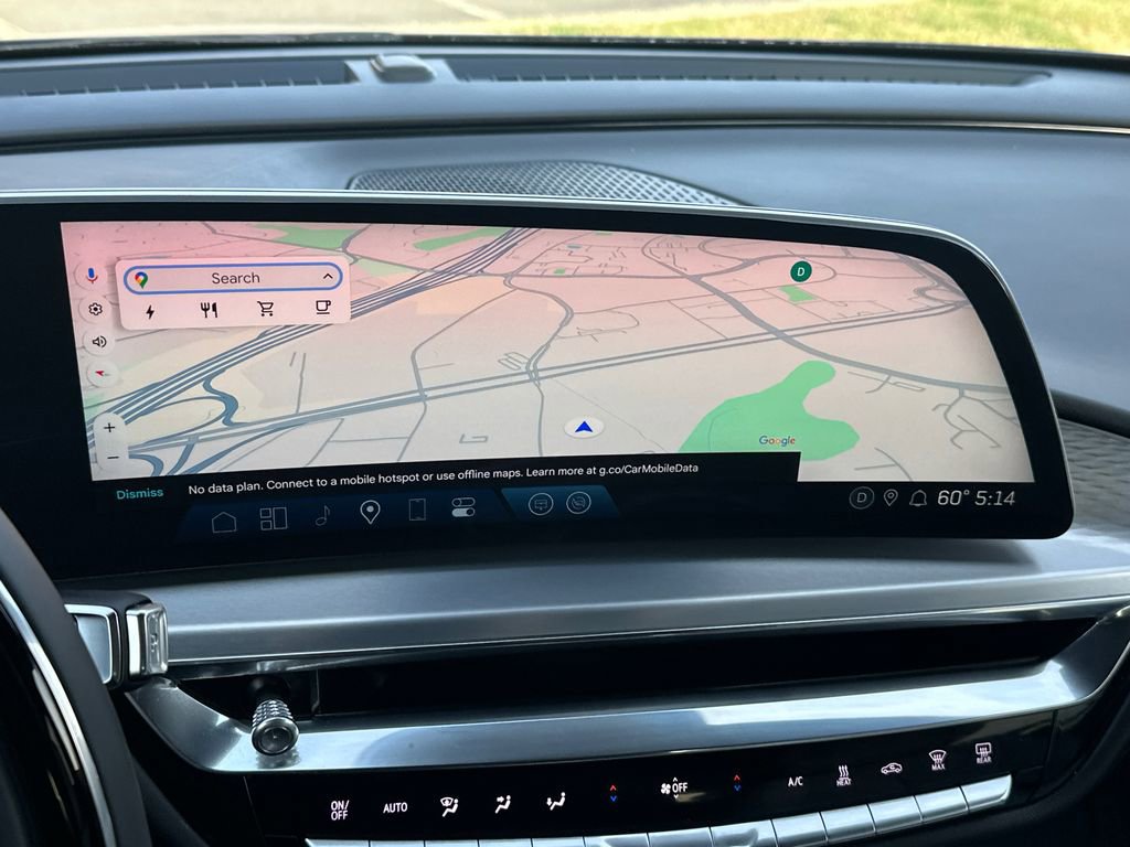 Used 2024 Cadillac Lyriq Sport image 30