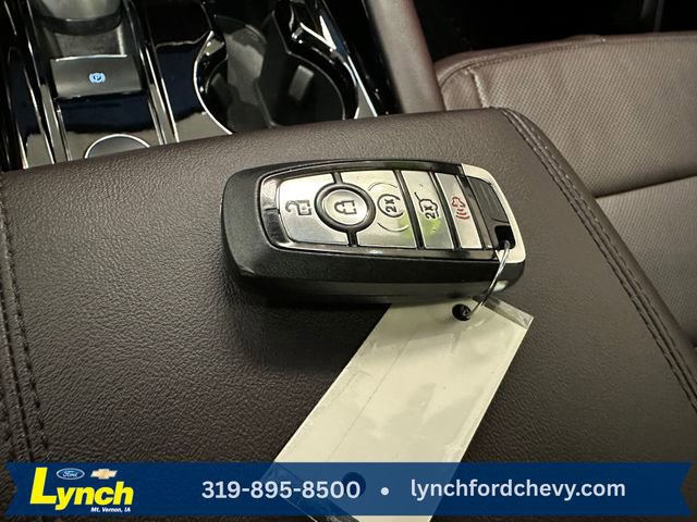 Used 2025 Ford Explorer Platinum w/ LUX Leather Package image 20