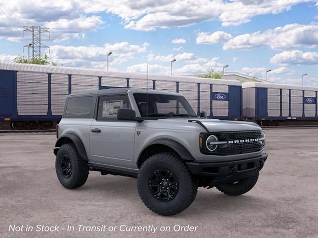 New 2026 Ford Bronco Badlands w/ Sasquatch Package AWD/4WD image 7
