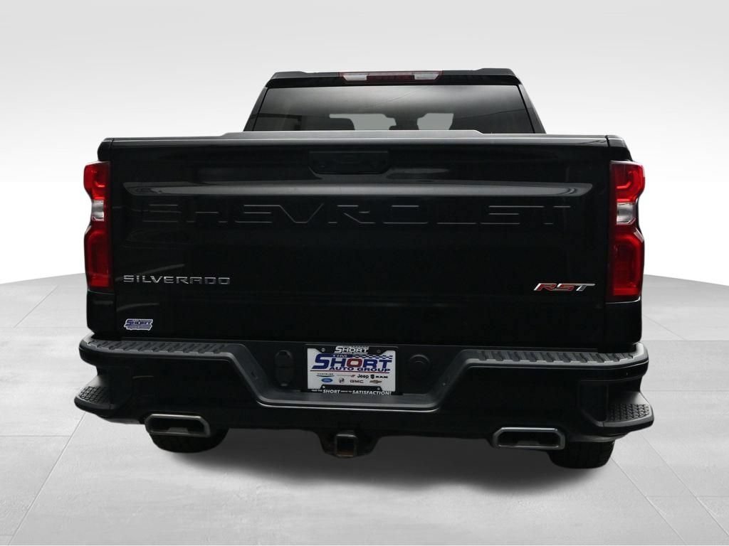 Used 2022 Chevrolet Silverado 1500 RST w/ Z71 Off-Road Package AWD/4WD image 4