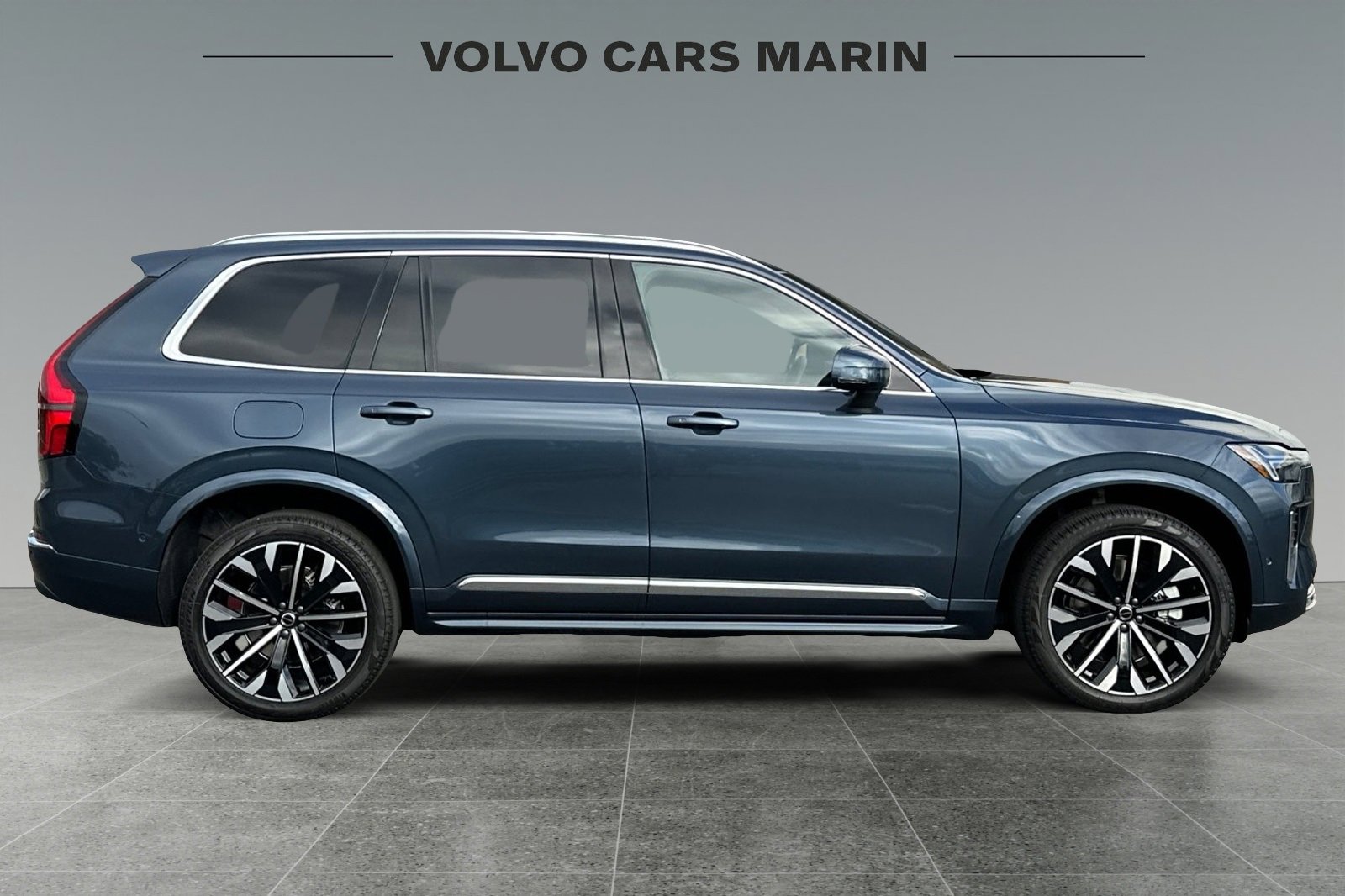 New 2026 Volvo XC90 T8 Plus image 8