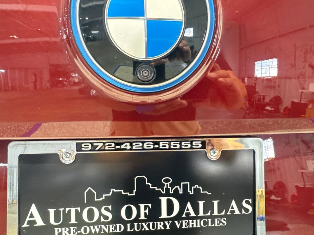 Used 2024 BMW iX xDrive50 w/ Premium Package AWD/4WD image 25