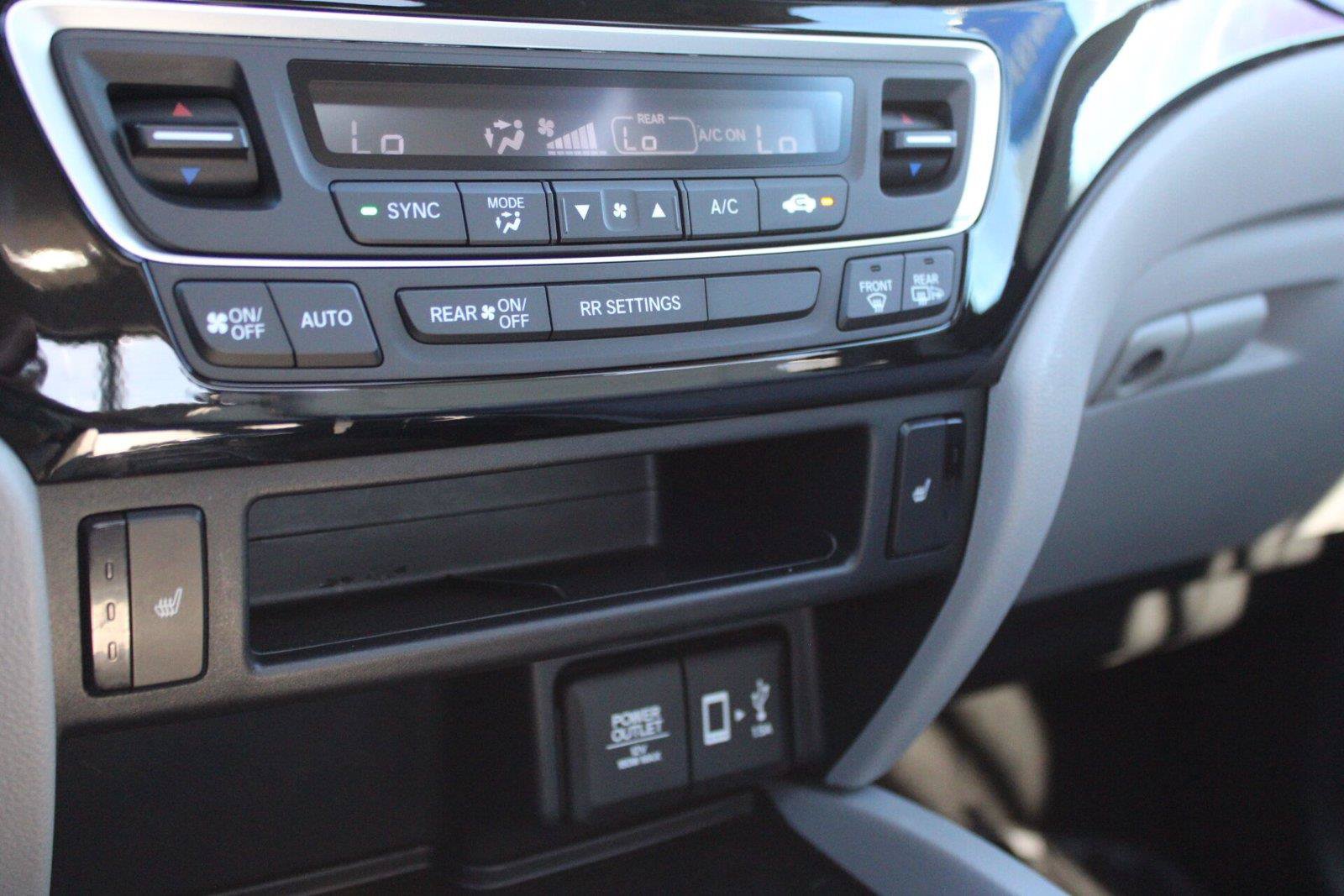 Used 2020 Honda Ridgeline RTL-E image 32