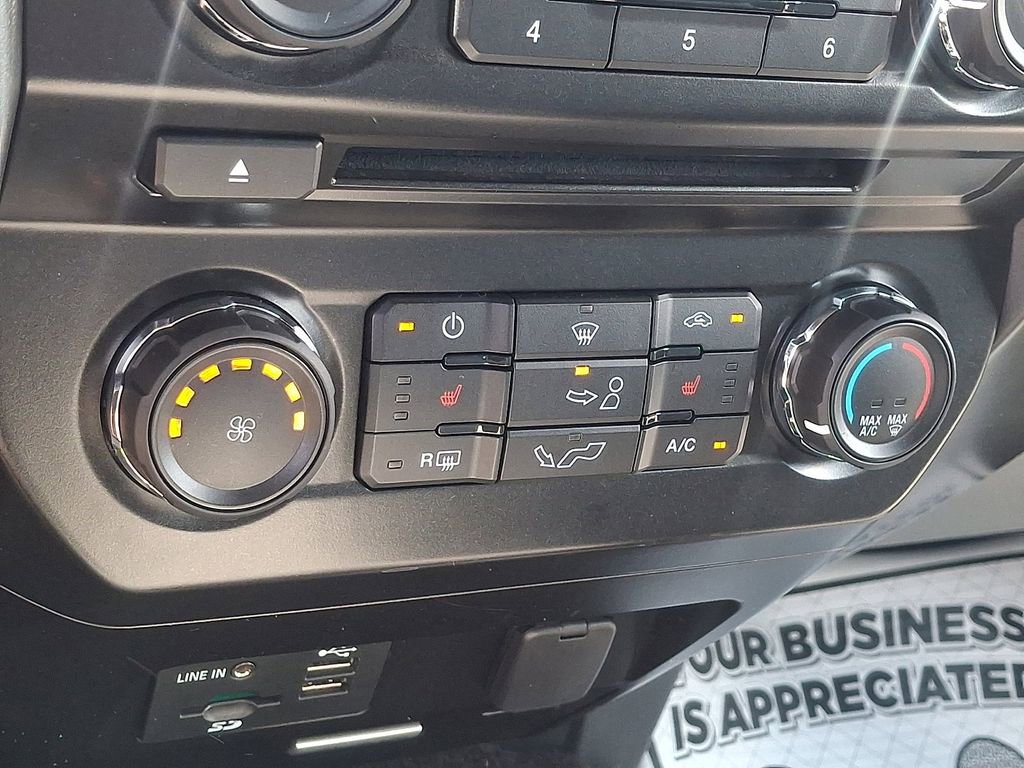 Used 2015 Ford F150 XLT w/ Equipment Group 302A Luxury AWD/4WD image 15