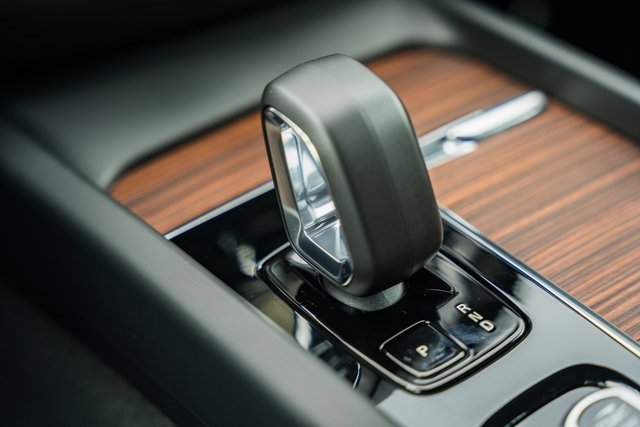 New 2026 Volvo V60 B5 Cross Country Plus w/ Protection Package Premier image 25