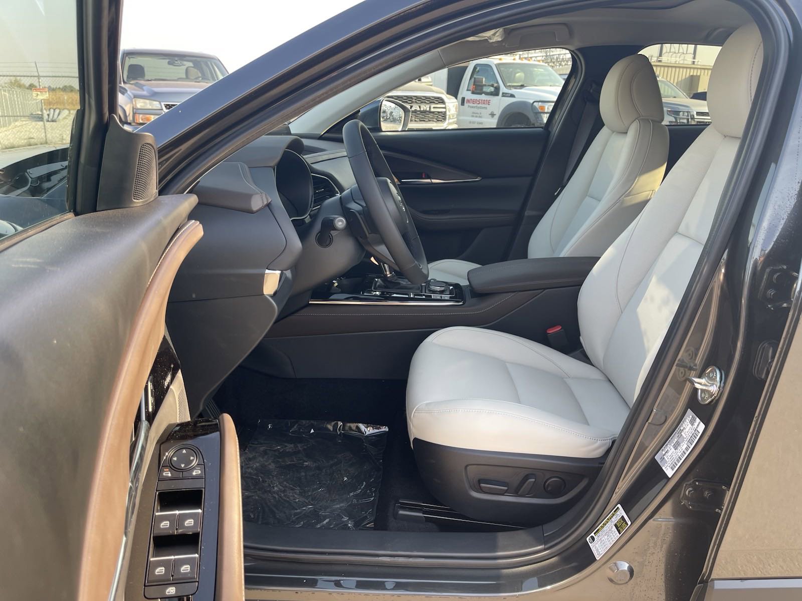 New 2025 MAZDA CX-30 AWD 2.5 S w/ Premium Package image 7