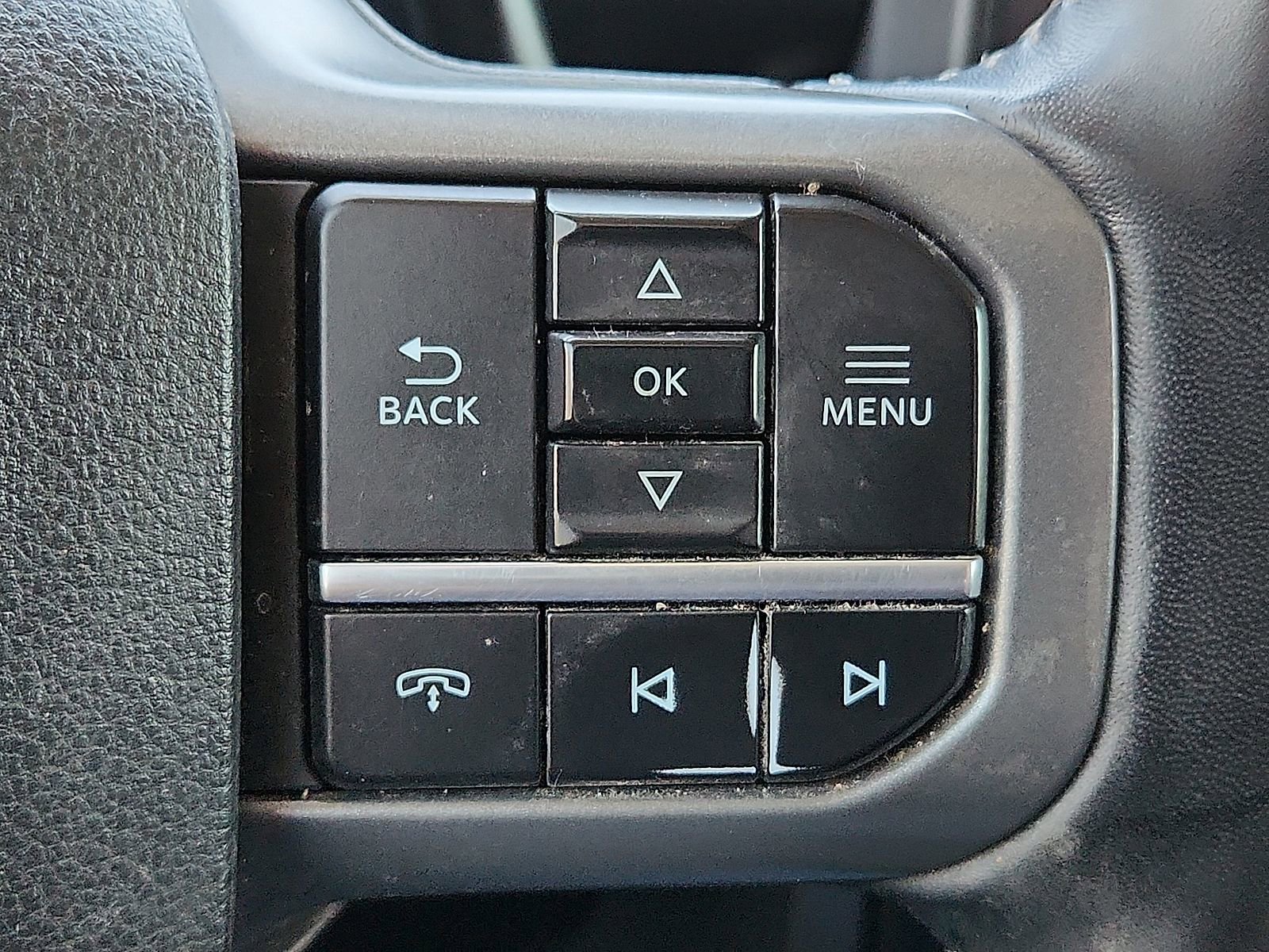 Used 2022 Ford F150 Lariat w/ Equipment Group 501A Mid image 16