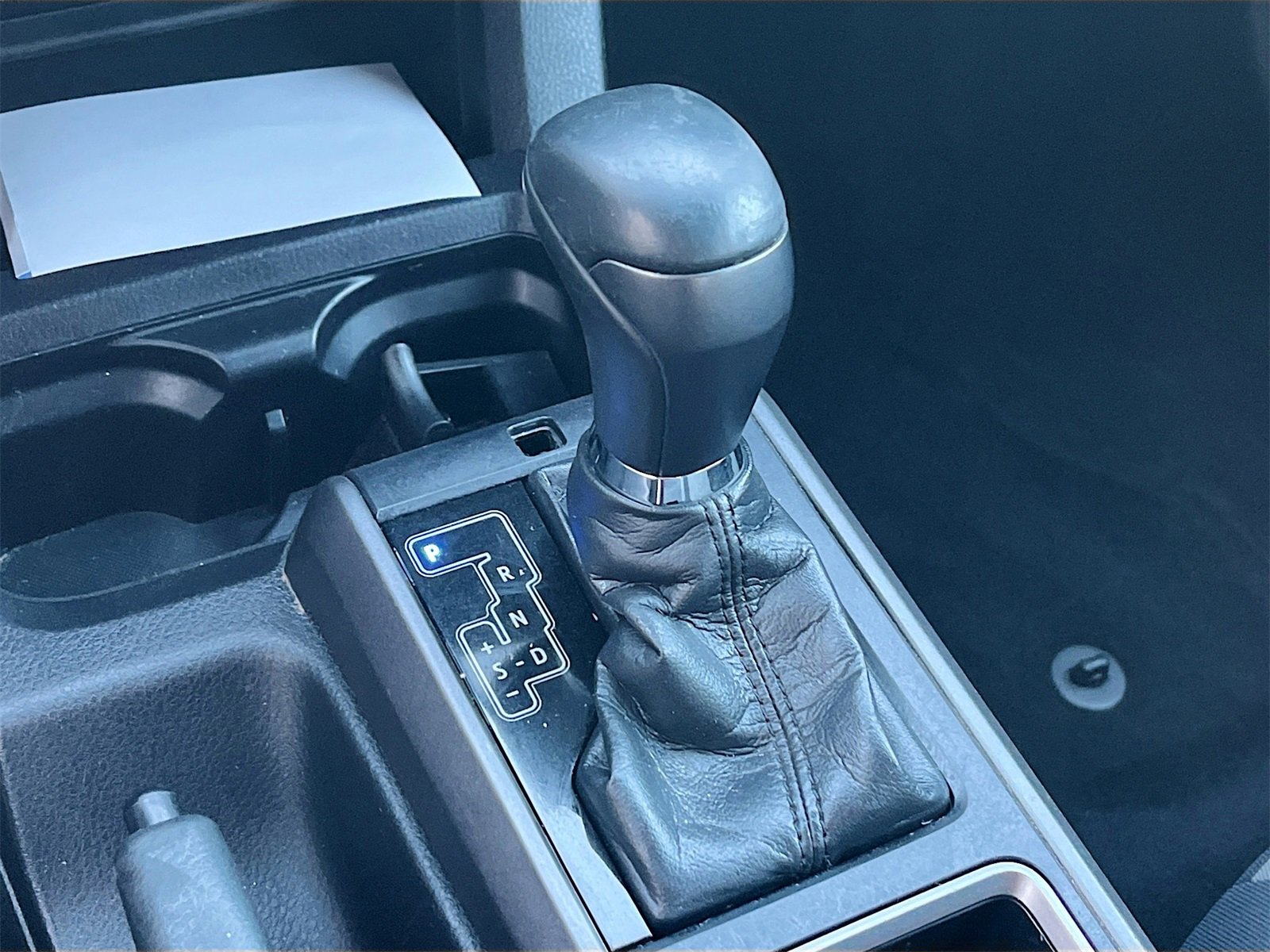 Used 2021 Toyota Tacoma TRD Off-Road image 16