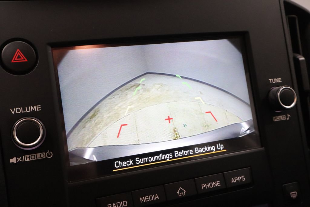 Used 2025 Subaru Impreza 2.0i image 3