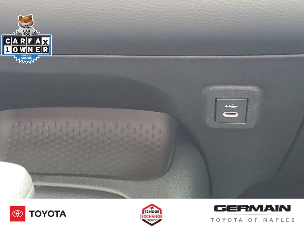 Used 2026 Toyota Corolla LE FWD image 31
