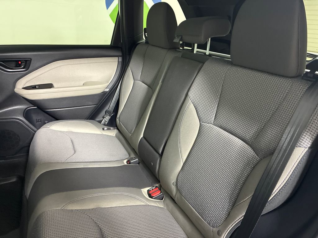 Used 2026 Subaru Forester Premium AWD/4WD image 25