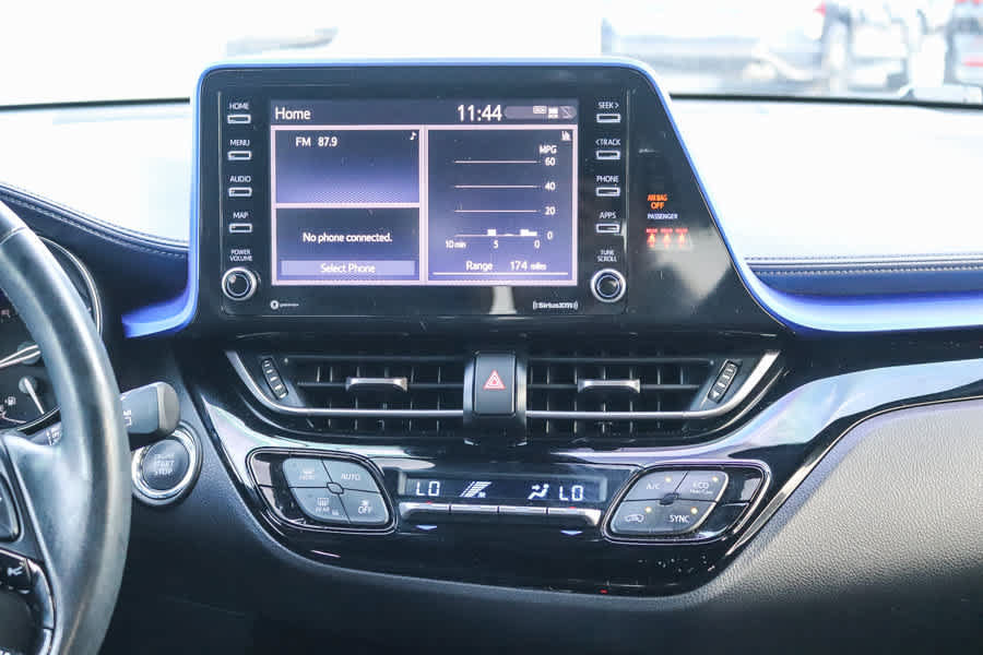 Used 2021 Toyota C-HR XLE FWD image 13