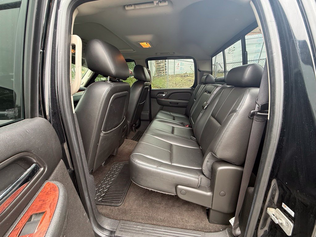 Used 2013 GMC Sierra 3500 SLT AWD/4WD image 17