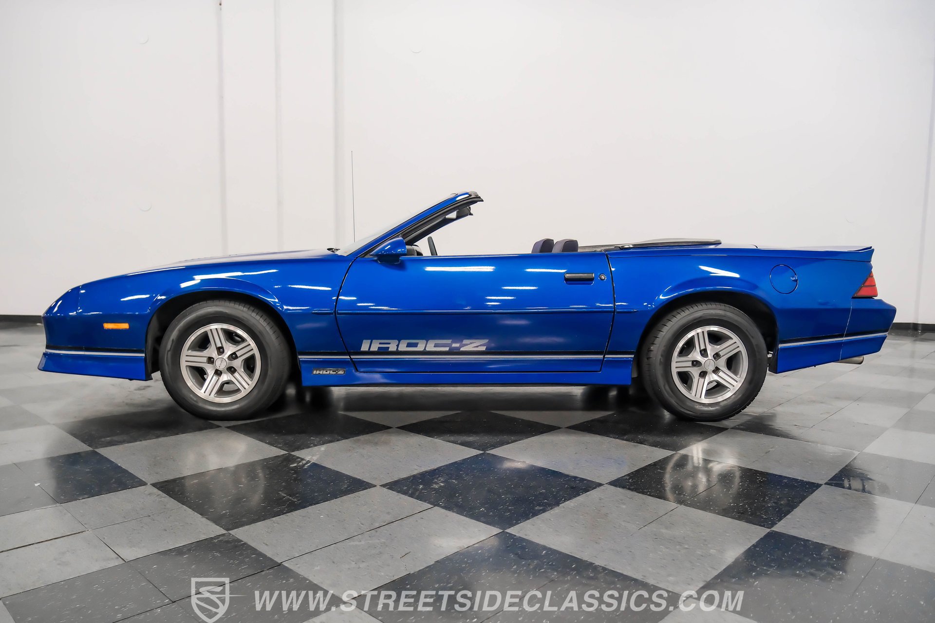 Used 1989 Chevrolet Camaro IROC-Z image 2