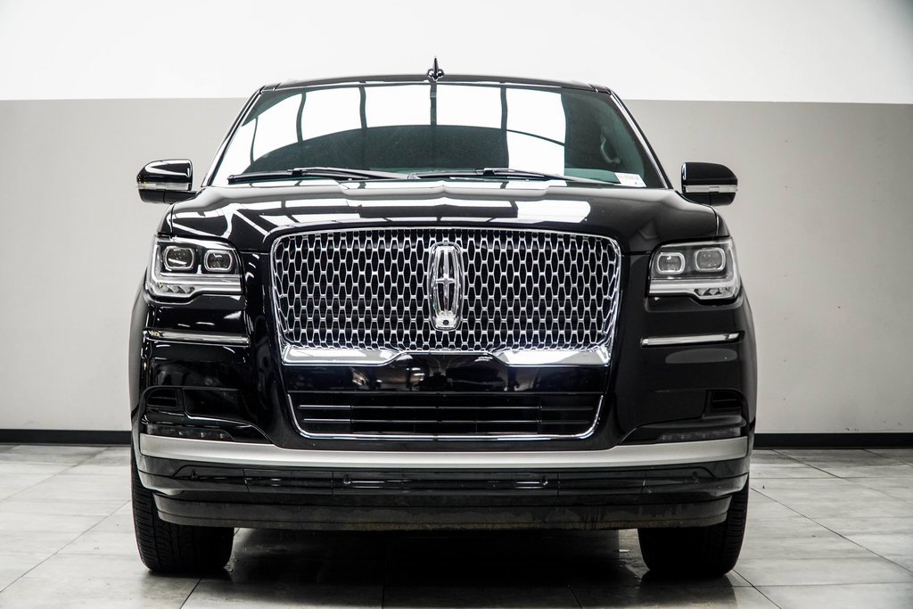 Used 2024 Lincoln Navigator L 4WD image 7