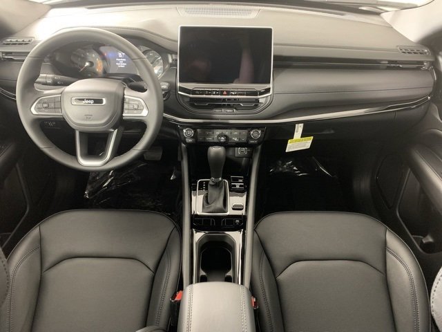 New 2026 Jeep Compass Limited image 10