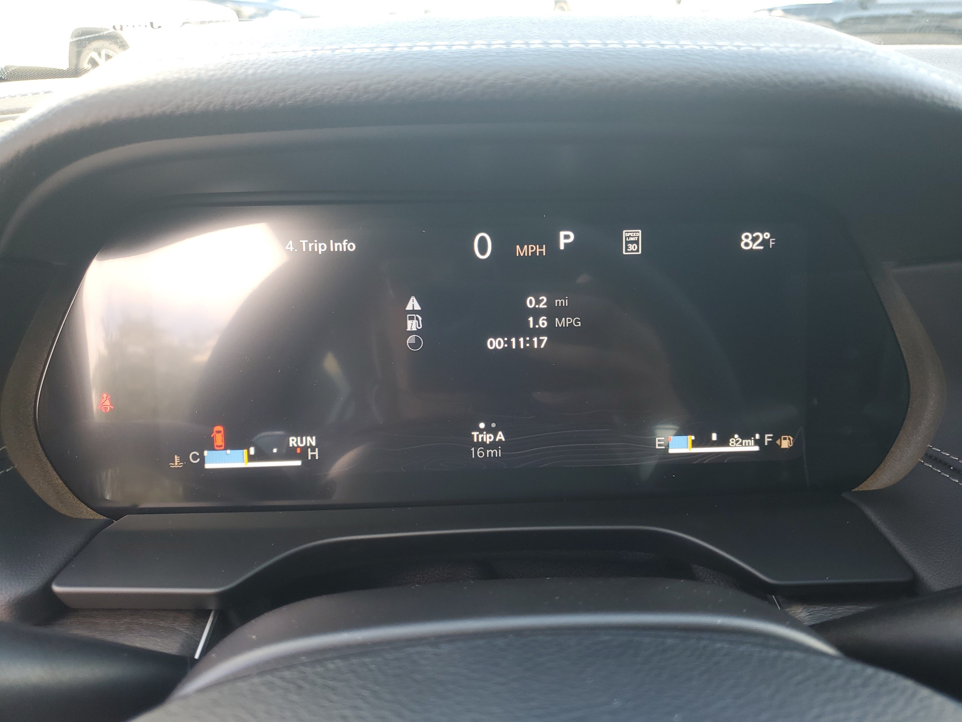 New 2027 Jeep Grand Cherokee L Limited RWD image 16