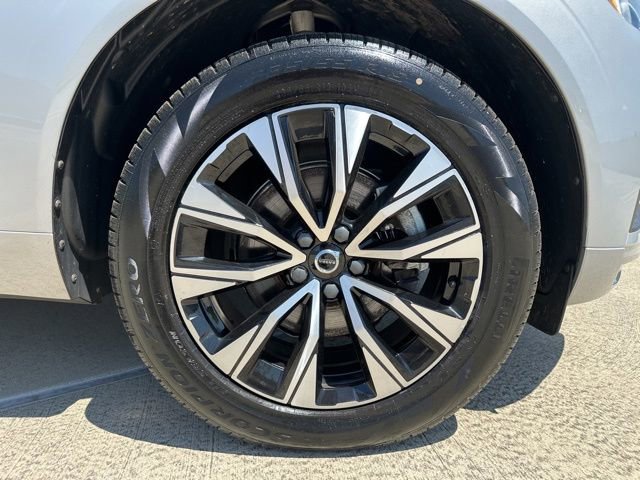 Certified 2023 Volvo XC60 B5 Core w/ Climate Package AWD/4WD image 11