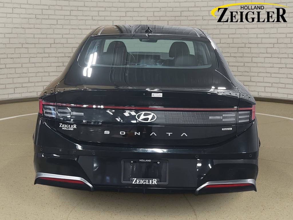 Used 2025 Hyundai Sonata Limited image 6