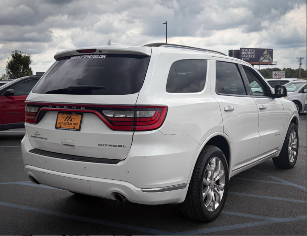 Used 2018 Dodge Durango Citadel w/ Technology Group AWD/4WD image 19