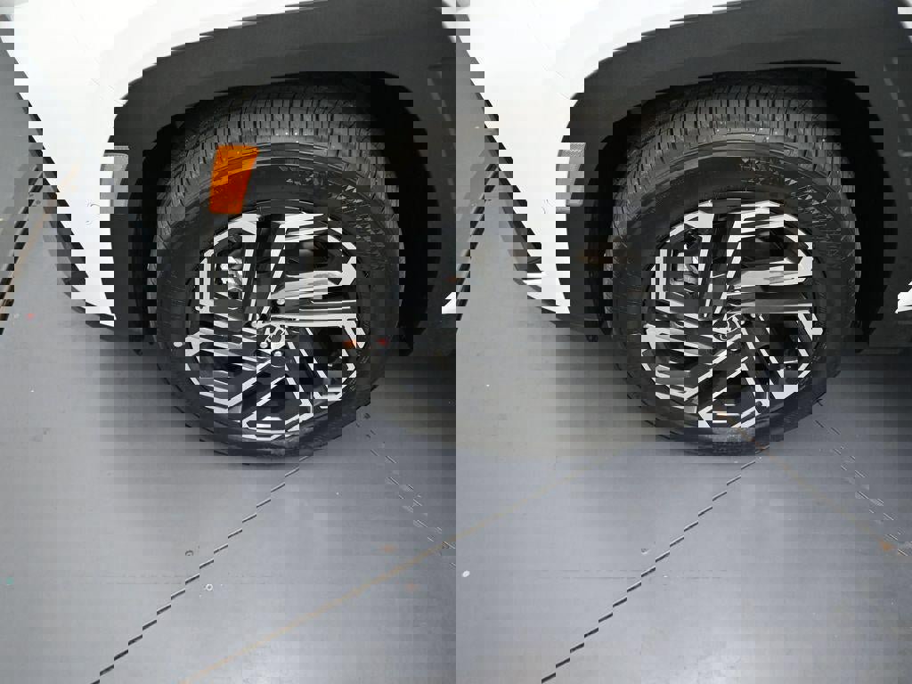 New 2026 Hyundai Tucson Limited image 44