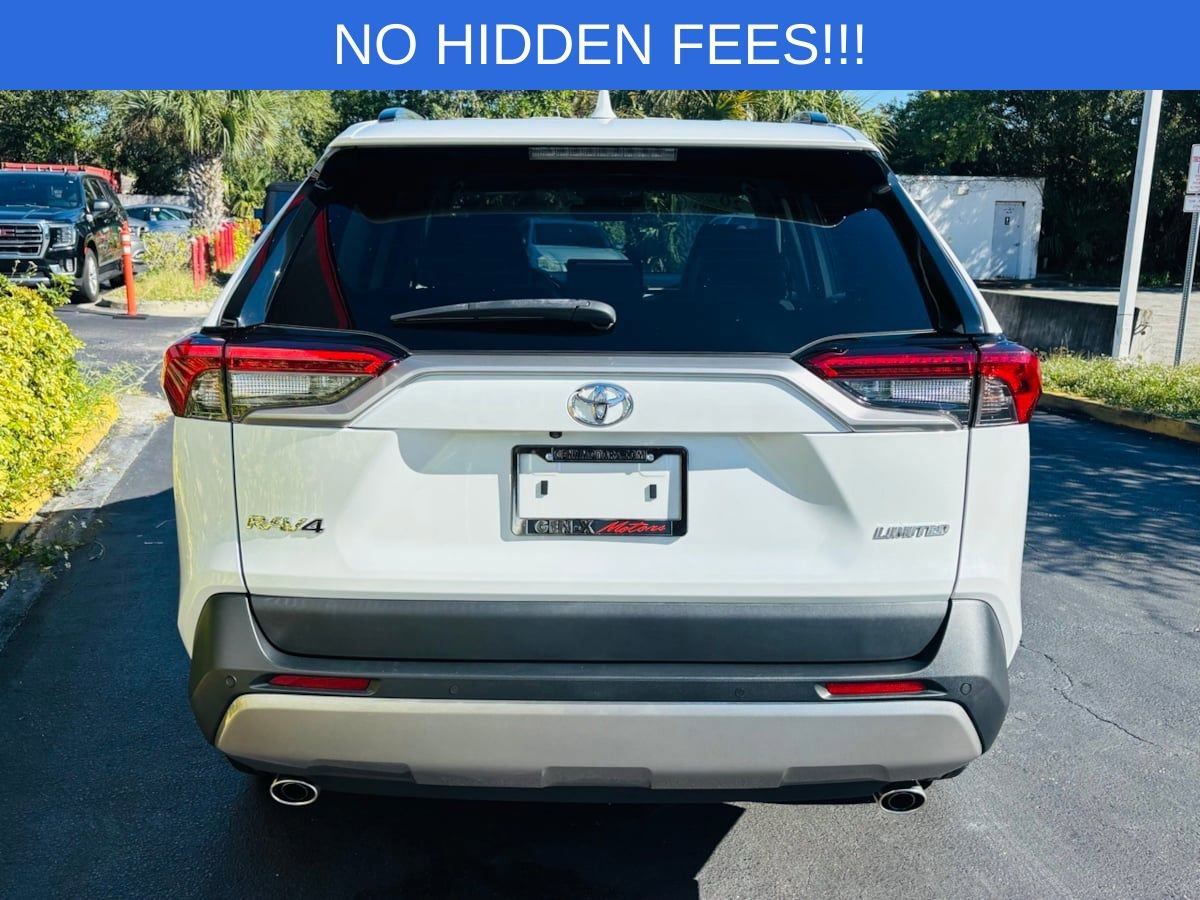 Used 2022 Toyota RAV4 XSE w/ XSE Grade Weather Package AWD/4WD image 10