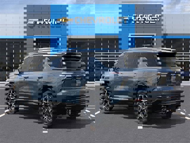 New 2026 Chevrolet Traverse High Country image 3