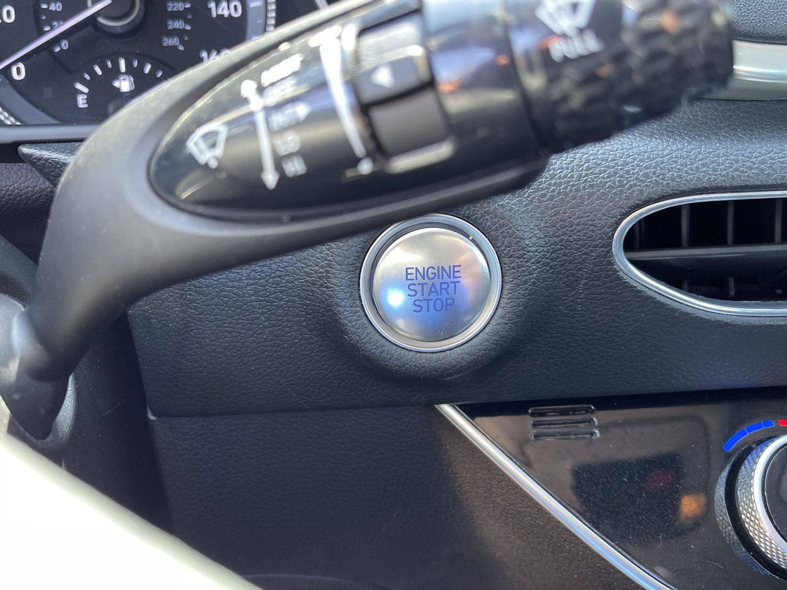 Used 2023 Hyundai Sonata SEL FWD image 17