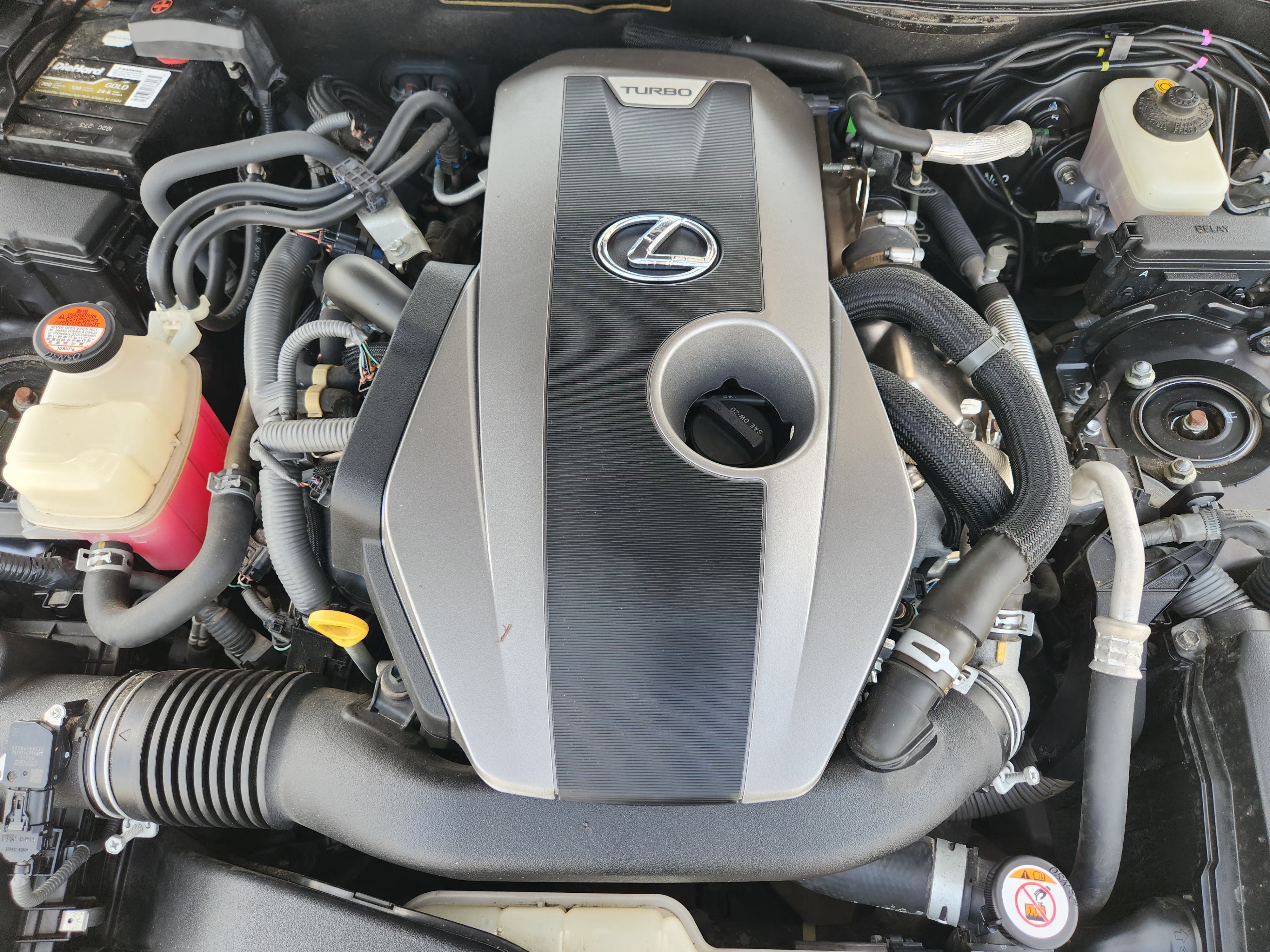 Used 2016 Lexus IS 200t w/ F Sport Package RWD image 33