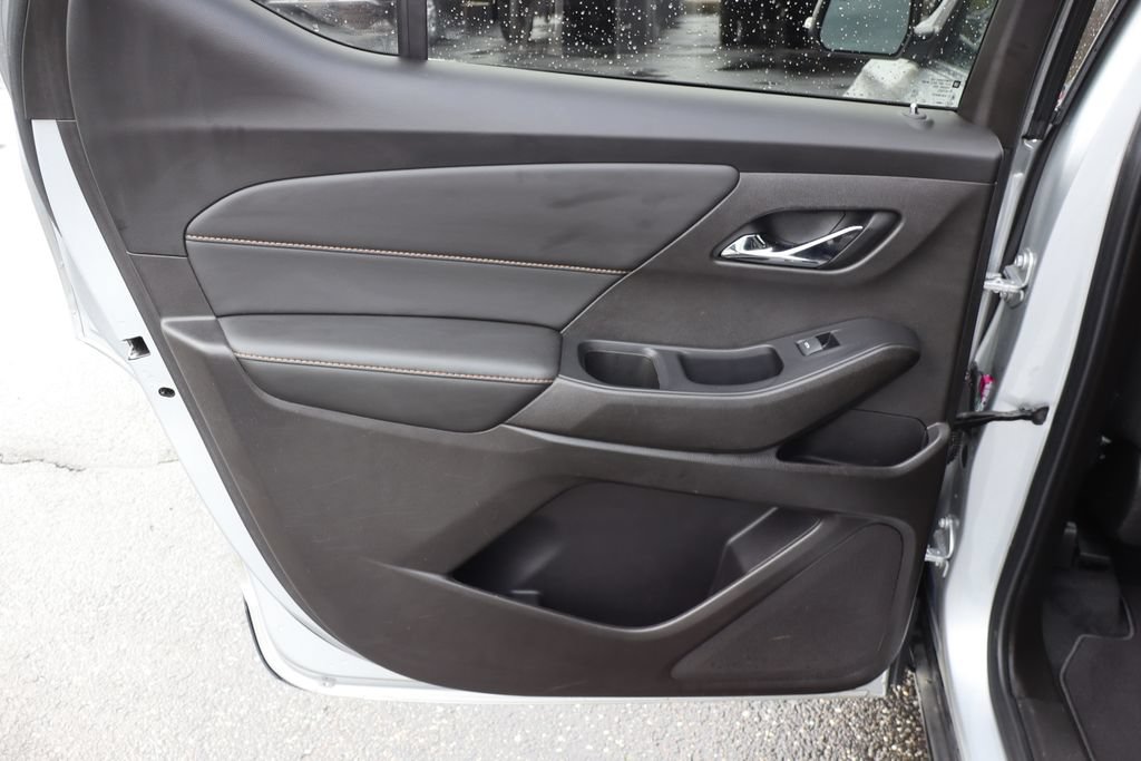Used 2021 Chevrolet Traverse LT AWD/4WD image 30