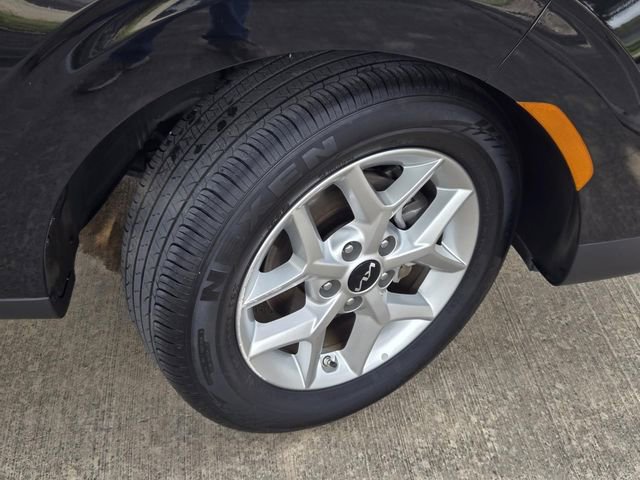 Used 2025 Kia Soul LX image 6