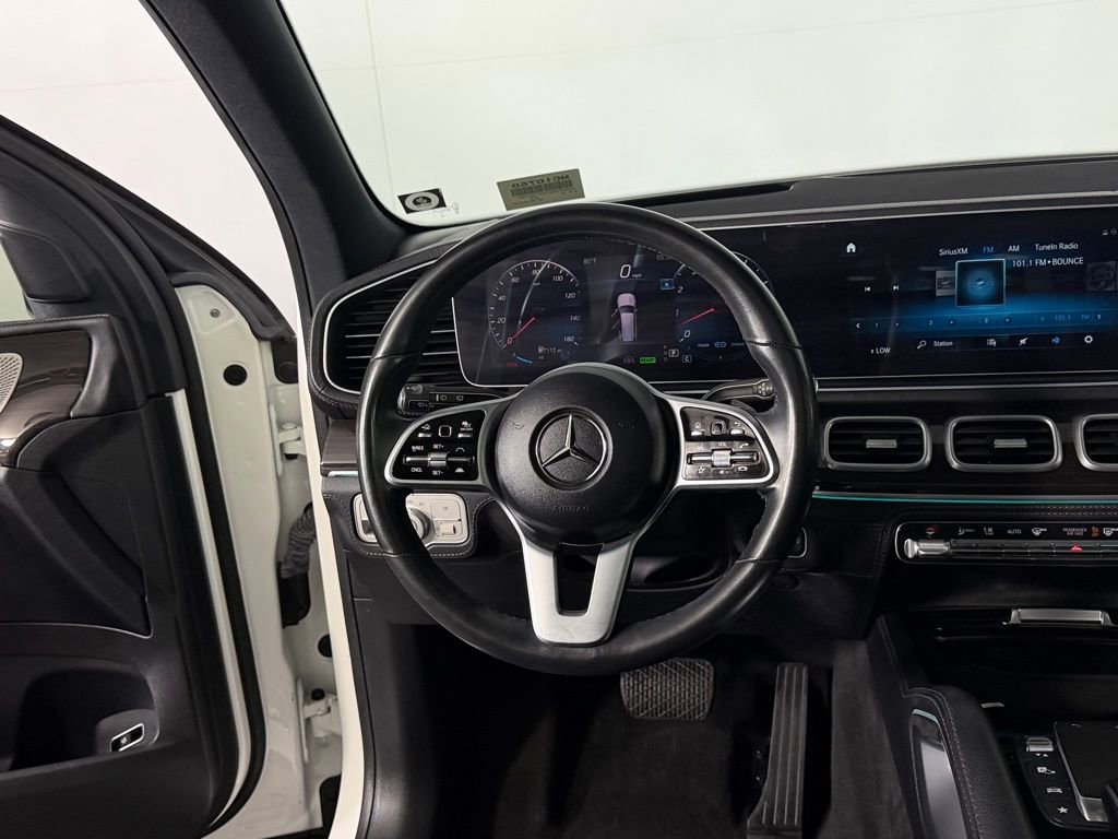 Used 2022 Mercedes-Benz GLS 450 4MATIC image 15