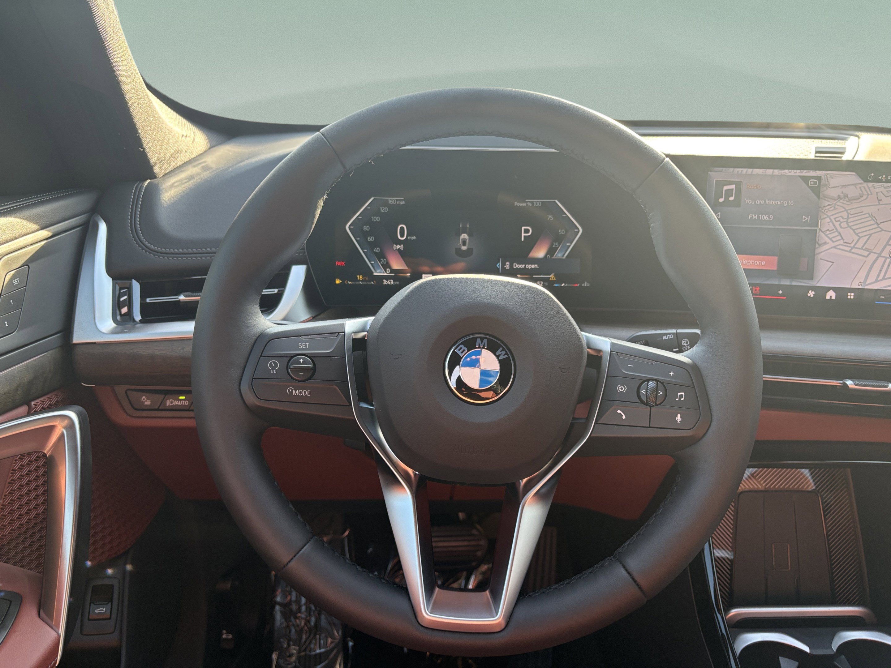 Used 2026 BMW X1 xDrive28i w/ Technology Package AWD/4WD image 9