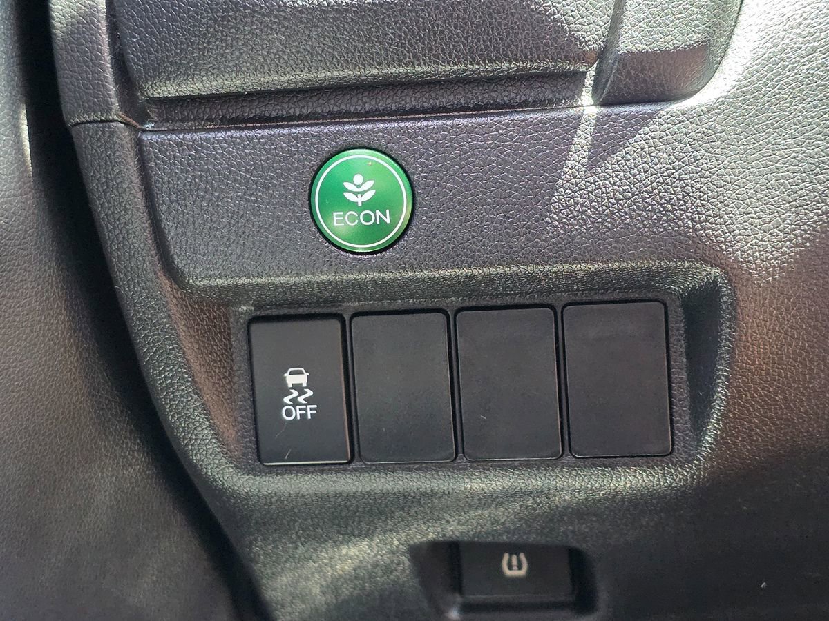 Used 2016 Honda Fit EX image 46