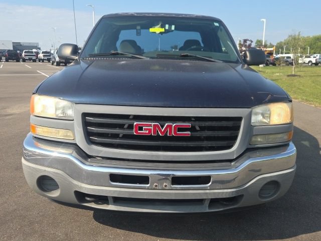 Used 2005 GMC Sierra 1500 W/T RWD image 3
