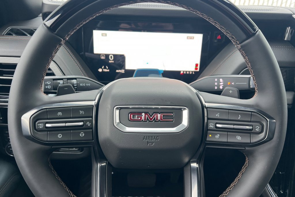 New 2026 GMC Yukon XL AT4 w/ AT4 Premium Plus Package image 23