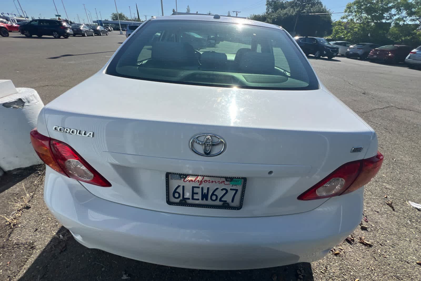 Used 2010 Toyota Corolla LE FWD image 5