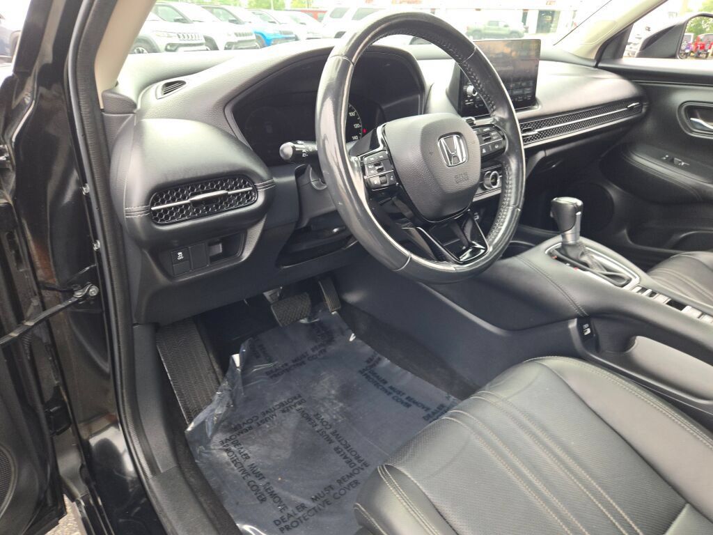 Used 2023 Honda HR-V EX-L image 31