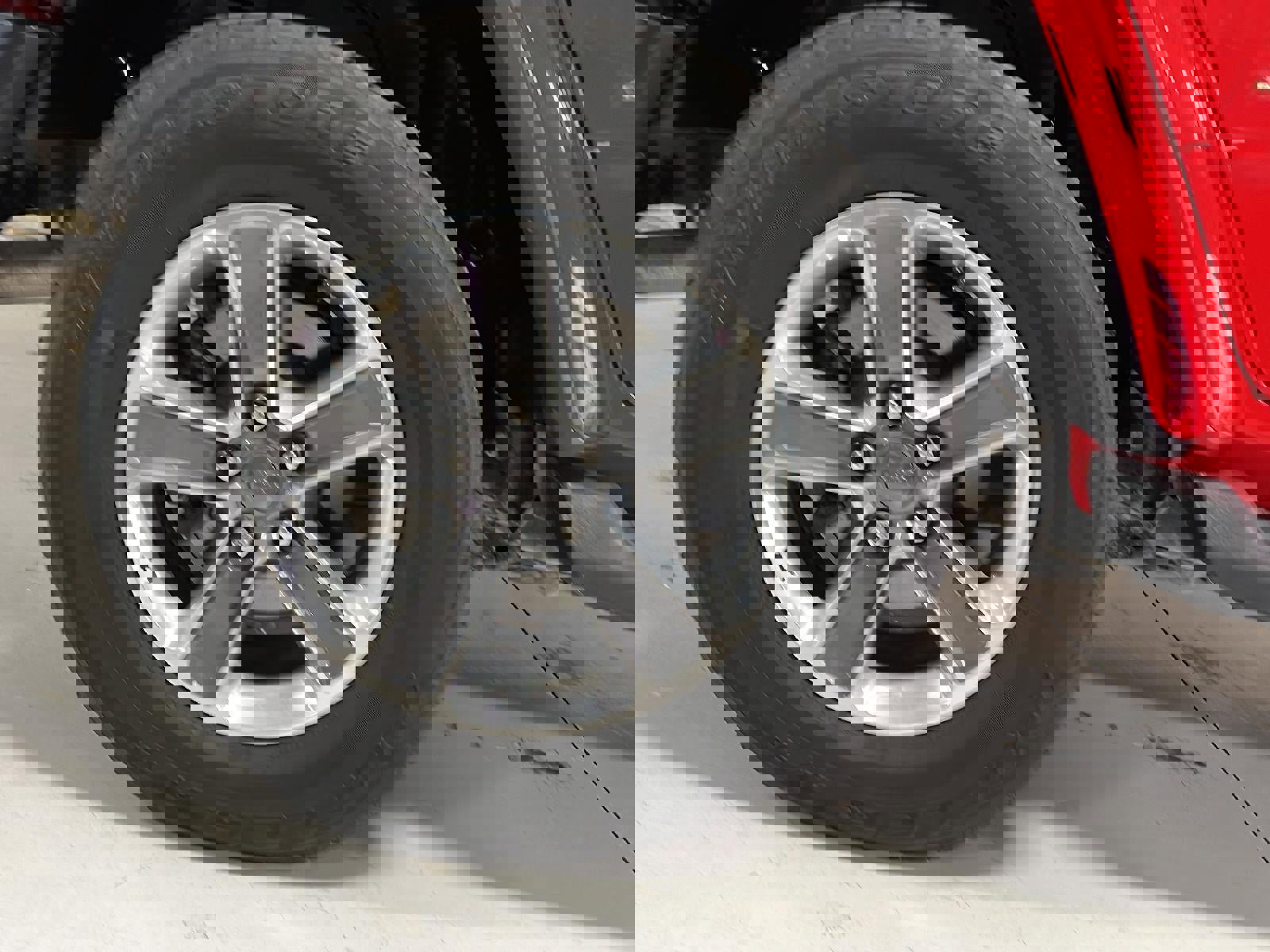 Used 2019 Jeep Wrangler Unlimited Sahara image 29