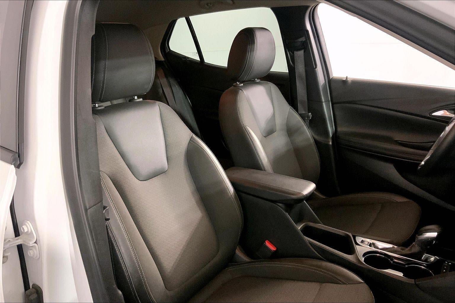 Used 2025 Buick Encore GX Preferred AWD/4WD image 7