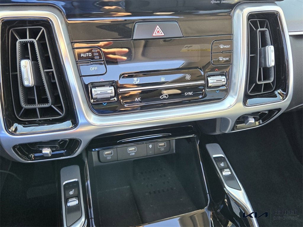 Used 2021 Kia Sorento SX image 27