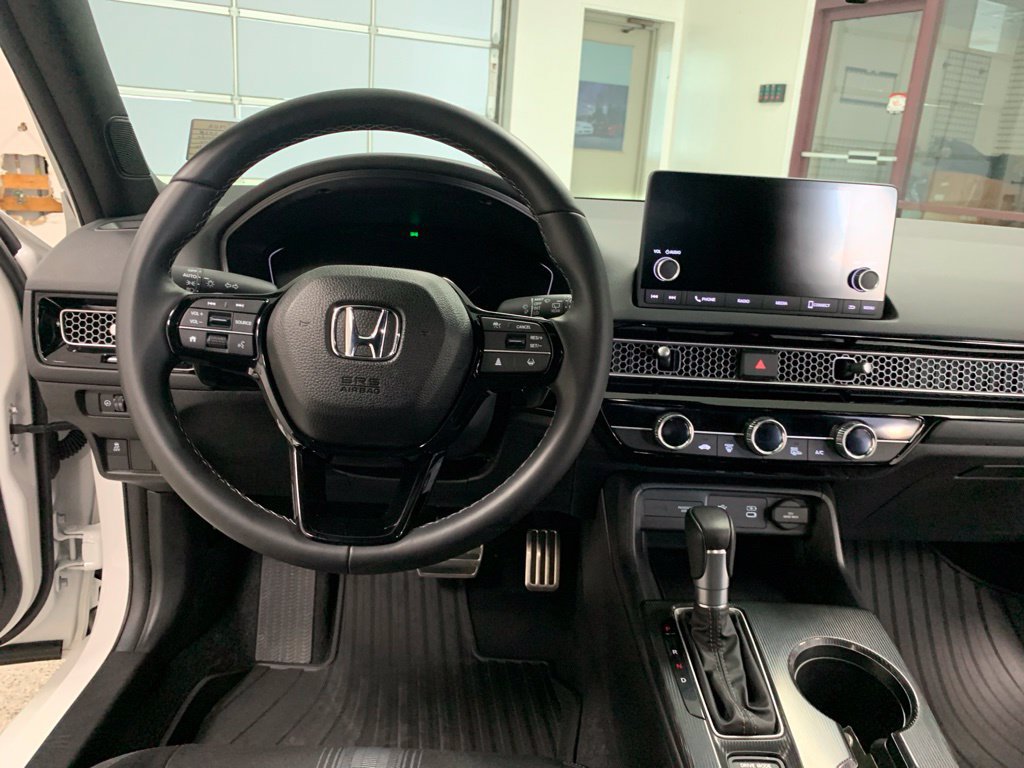 Used 2026 Honda Civic Sport image 14