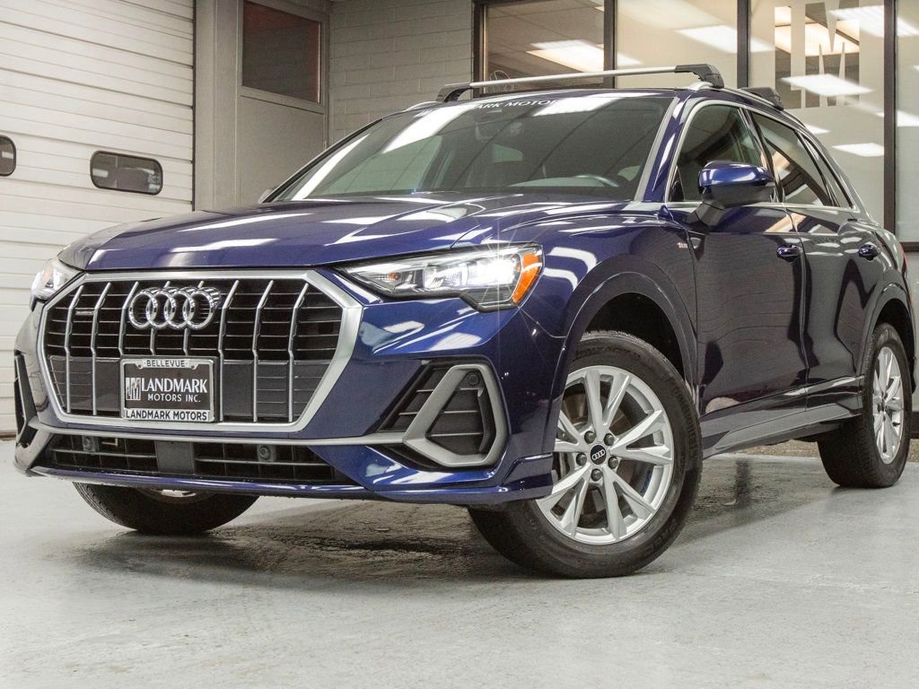 Used 2021 Audi Q3 2.0T Premium w/ Convenience Package image 2